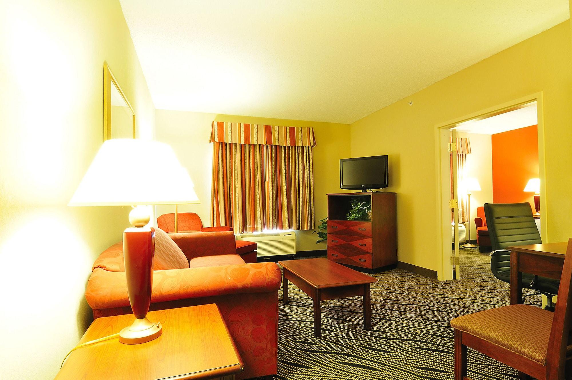 Hampton Inn פאייטוויל מראה חיצוני תמונה