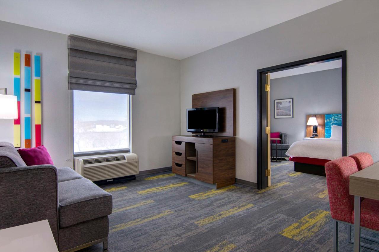 Hampton Inn פאייטוויל מראה חיצוני תמונה