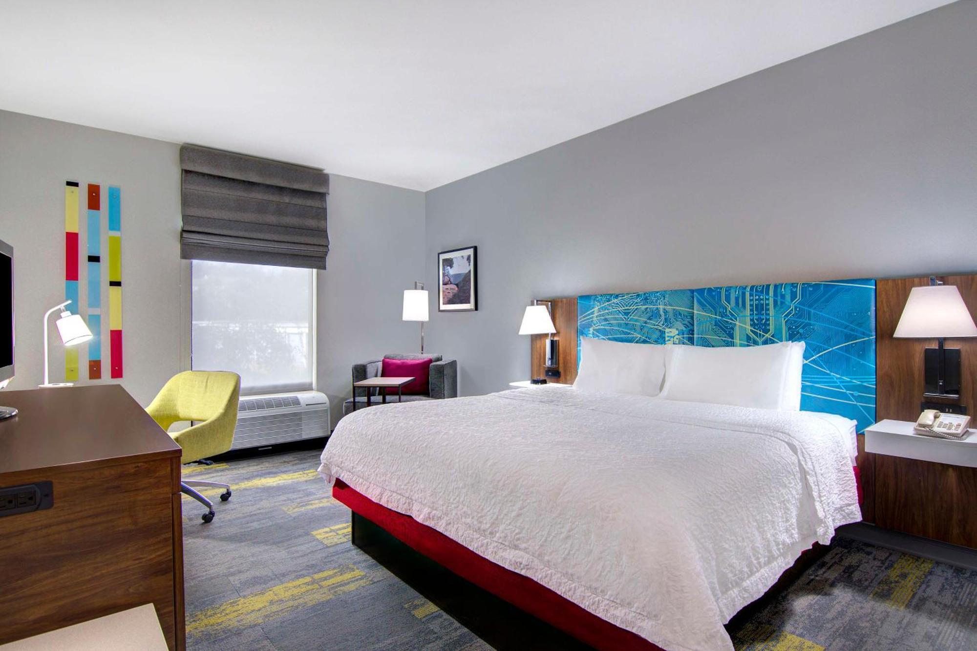 Hampton Inn פאייטוויל מראה חיצוני תמונה