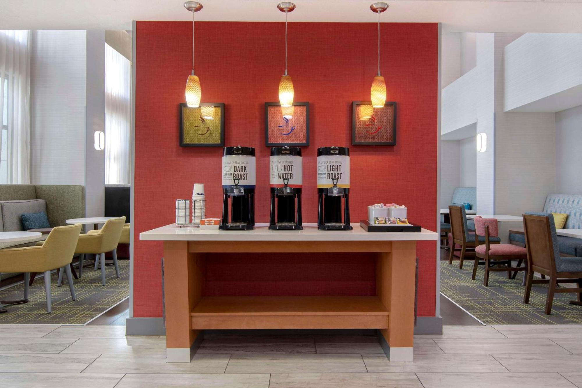 Hampton Inn פאייטוויל מראה חיצוני תמונה